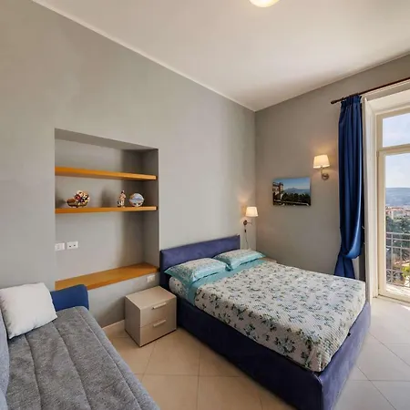 Bed & Breakfast La Certosa Di San Martino 4*