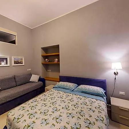 La Certosa Di San Martino Bed & Breakfast 4*