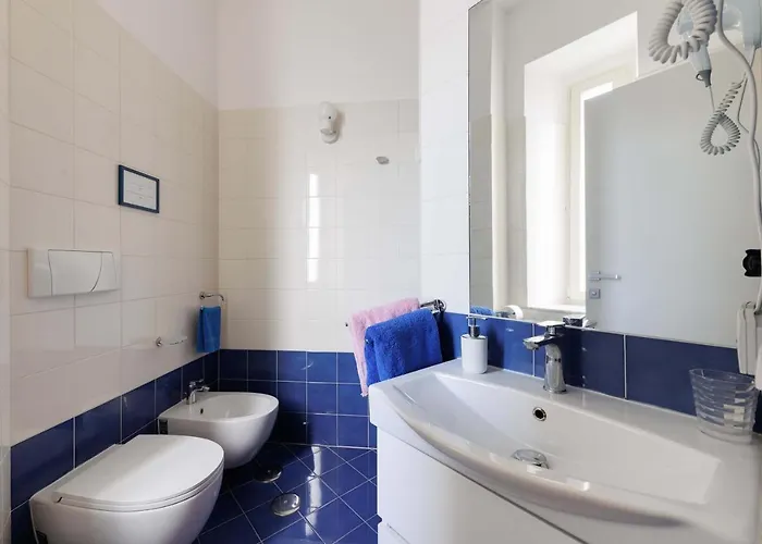 La Certosa Di San Martino Nocleg ze śniadaniem 4*